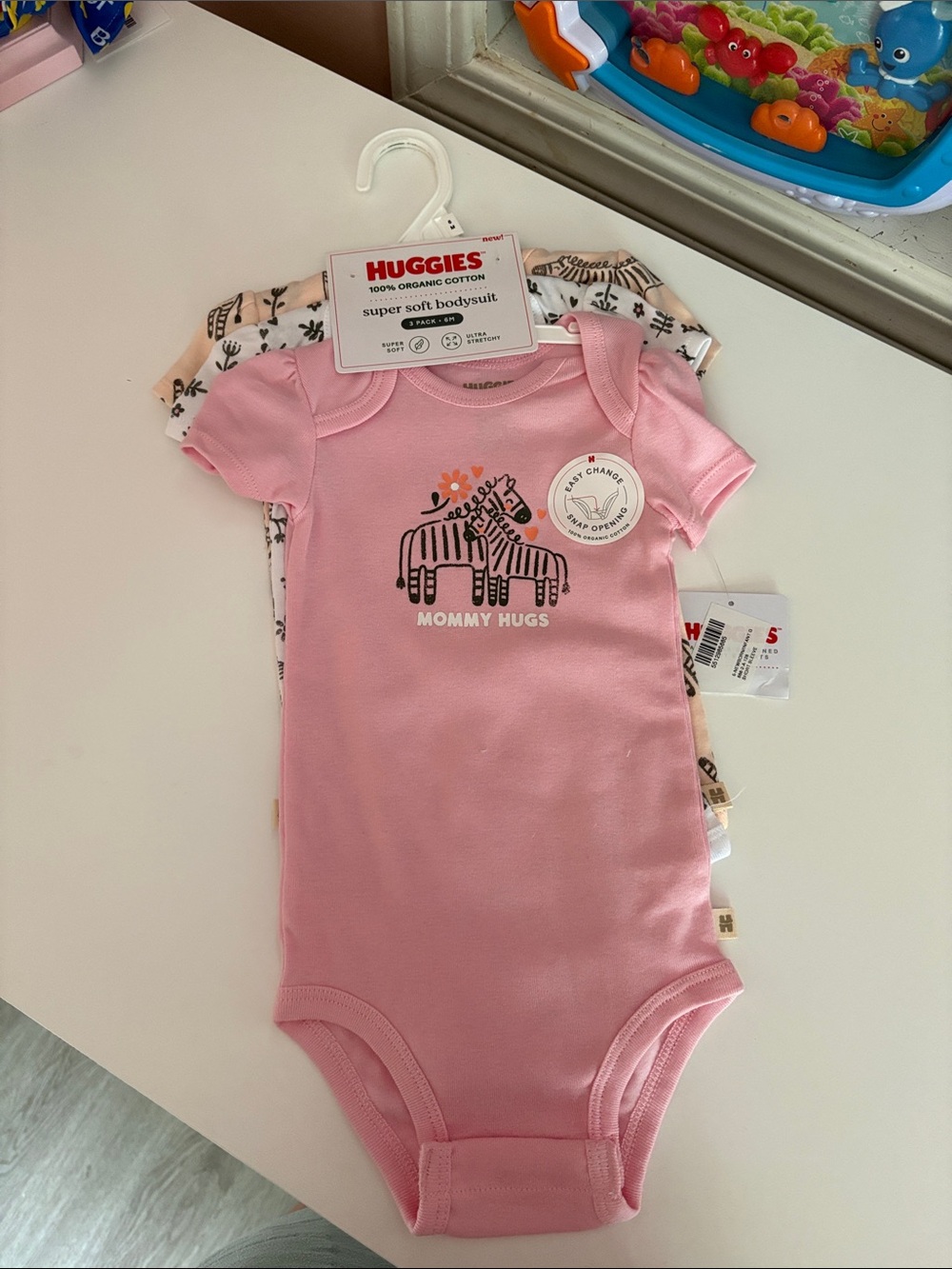 Huggies Pink 'Mommy Hugs' Short-Sleeve Baby Bodysuit